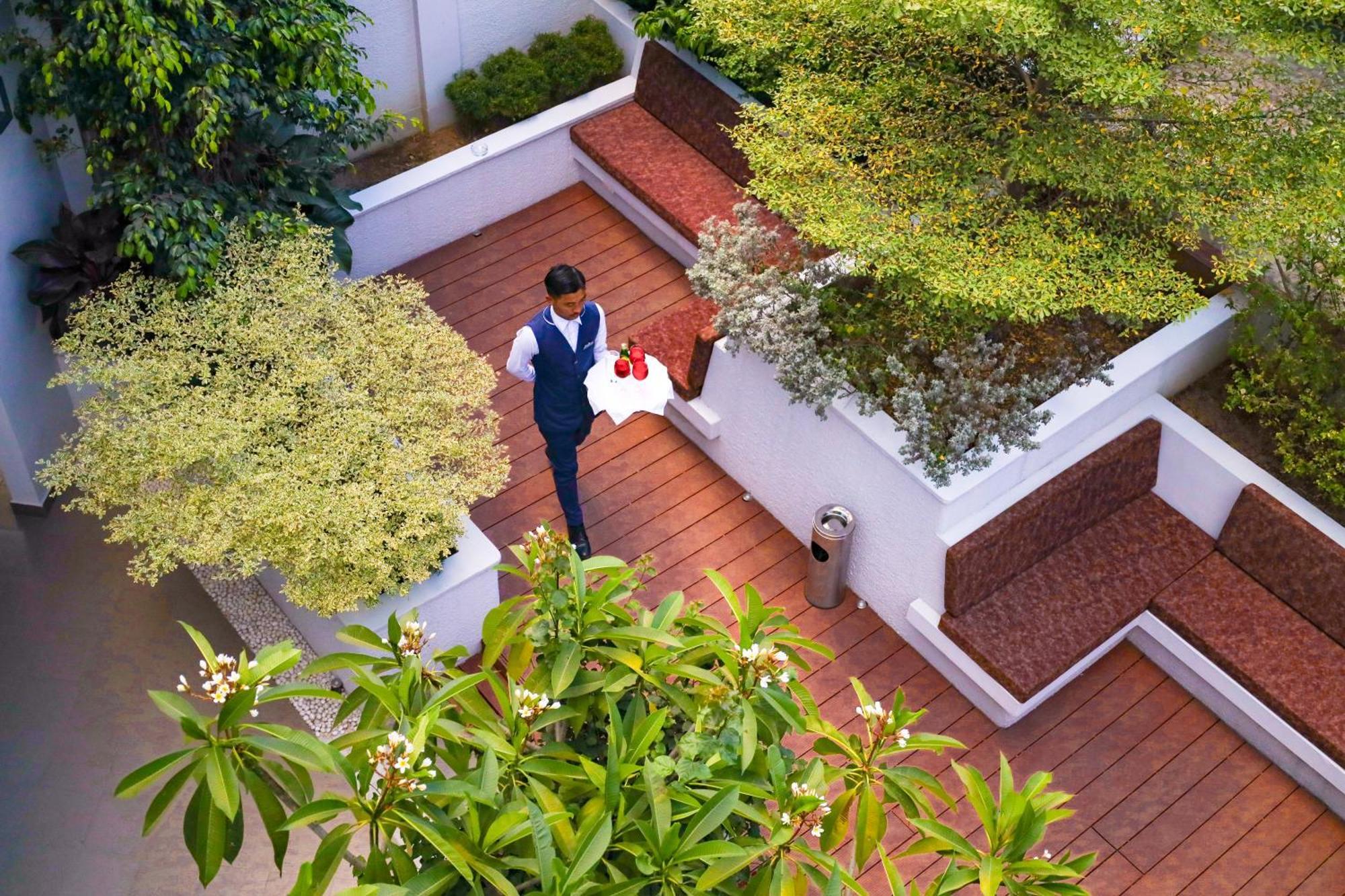 Shulem Boutique Hotel Dimapur Exterior photo